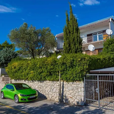 In 39237 * Crikvenica