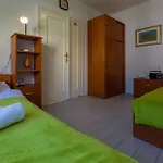 Apartment In 39237