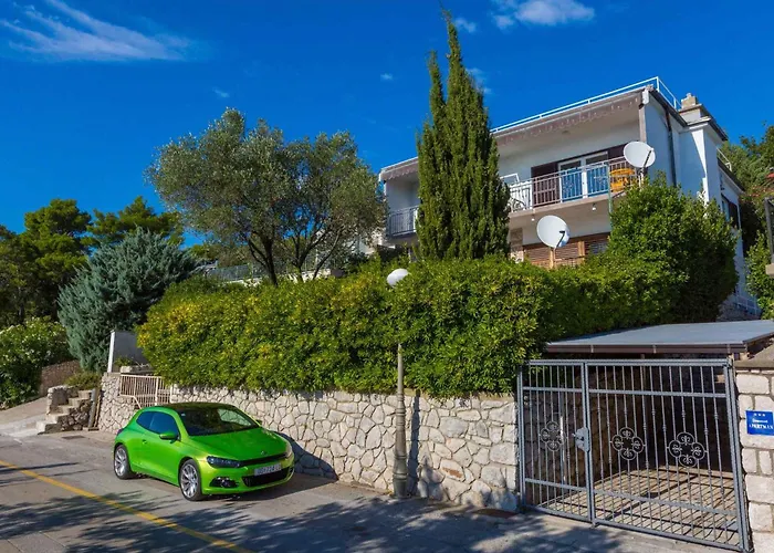 In 39237 * Crikvenica
