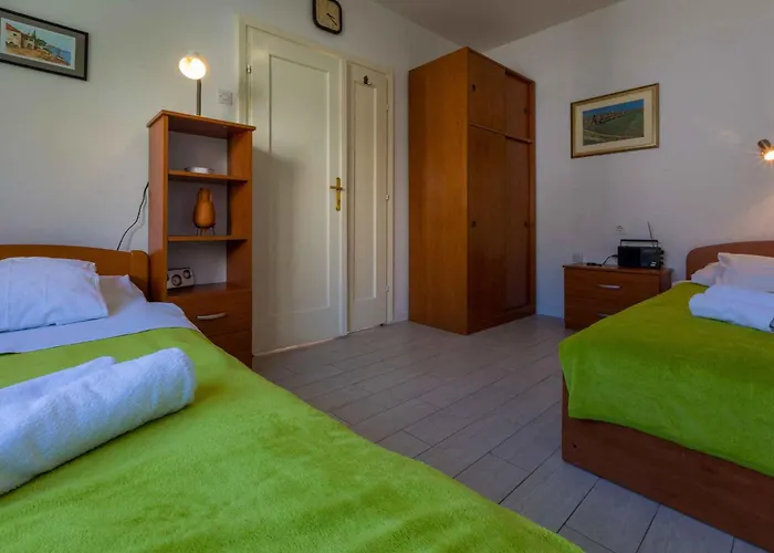 Apartment In 39237